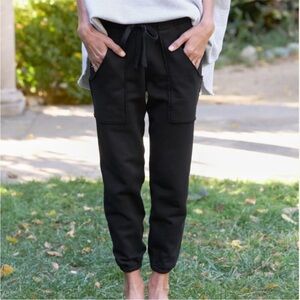 Frank & Eileen Black Eamon Jogger Pants NEW Med